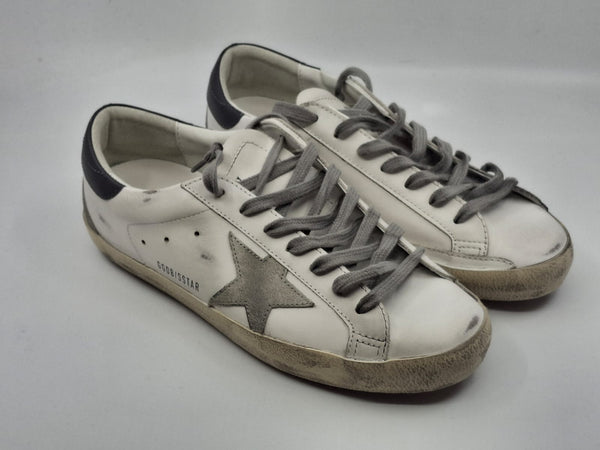 SuperStar - Blanche étoile suede talon gris foncé