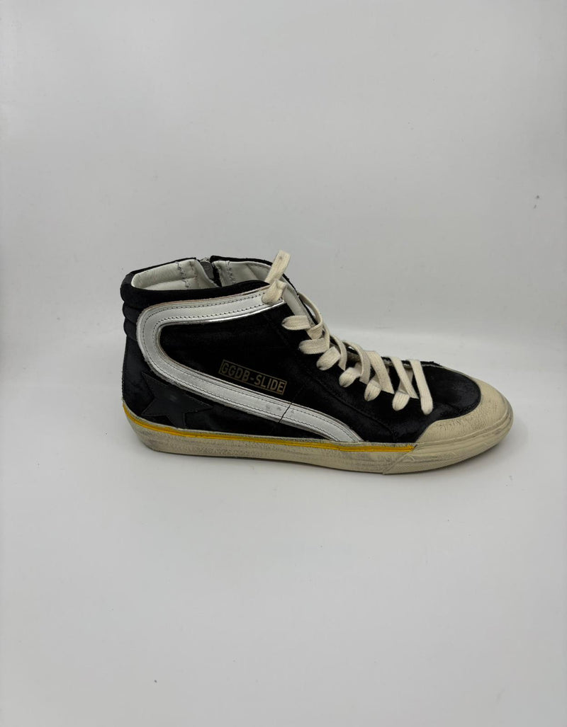 Slide - Noire suede slide blanc
